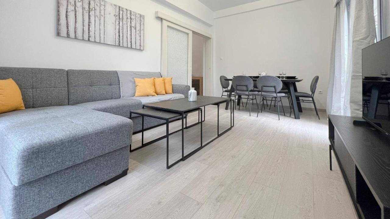 Apartment Aggelon Elegance 73sqm In *